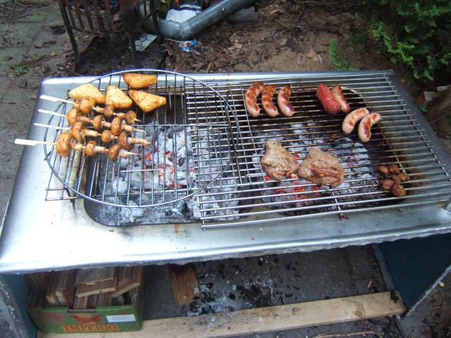 File:WTFBBQ_Picture.jpg