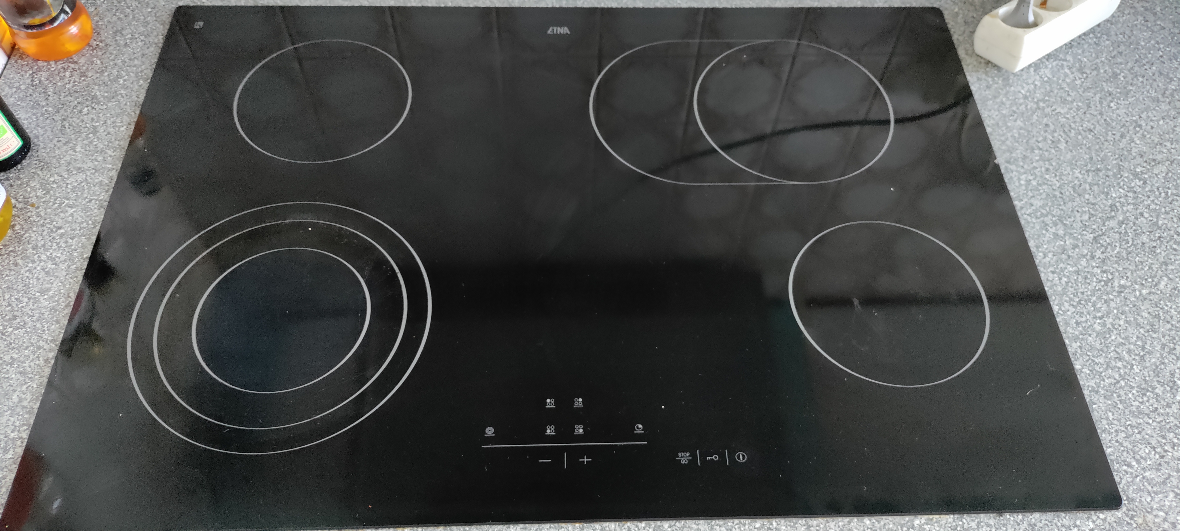 File:Tool_Etna keramische kookplaat_Picture.jpg