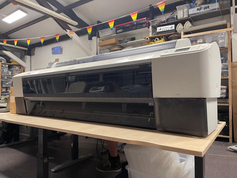 Bestand:Tool Epson Stylus Pro 9880 Picture.jpg